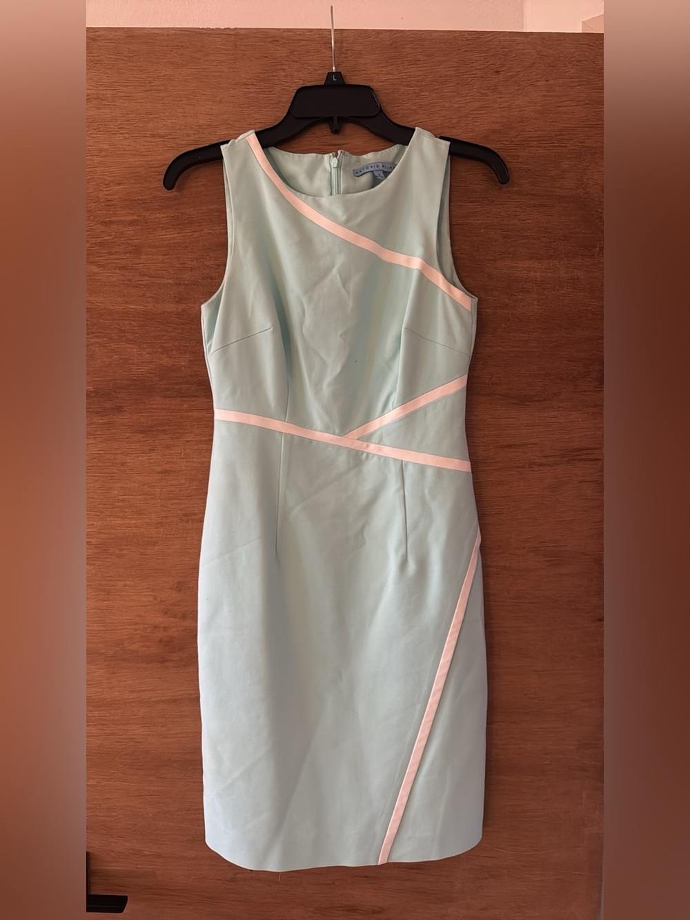 Antonio Melani size 2
